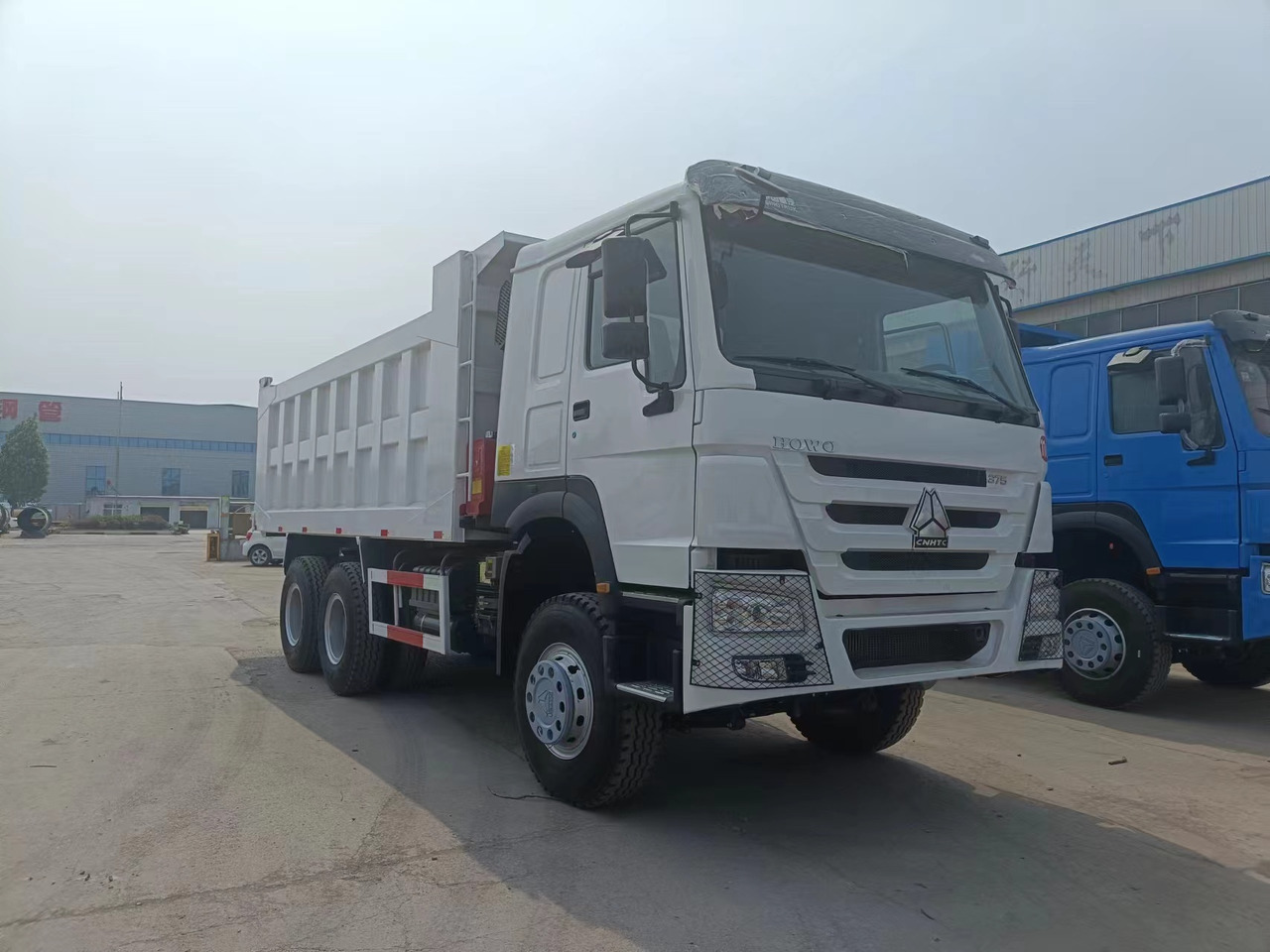 Sinotruk HOWO 6*4 Dump truck - Φορτηγό ανατρεπόμενο: φωτογραφία 3 Sinotruk HOWO 6*4 Dump truck - Φορτηγό ανατρεπόμενο: φωτογραφία 3