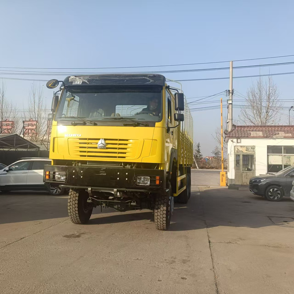 Sinotruk HOWO 6*4 Troop Carrier - Φορτηγό με ανοιχτή καρότσα: φωτογραφία 3 Sinotruk HOWO 6*4 Troop Carrier - Φορτηγό με ανοιχτή καρότσα: φωτογραφία 3