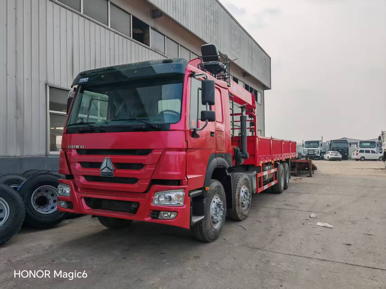 Sinotruk HOWO 8*4 Mobile crane - Τηλεσκοπικός γερανός: φωτογραφία 1 Sinotruk HOWO 8*4 Mobile crane - Τηλεσκοπικός γερανός: φωτογραφία 1