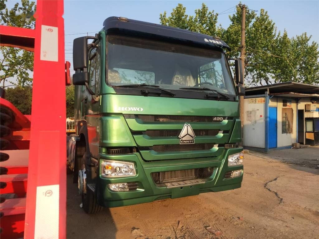 Sinotruk Howo A7 - Τράκτορας: φωτογραφία 4 Sinotruk Howo A7 - Τράκτορας: φωτογραφία 4