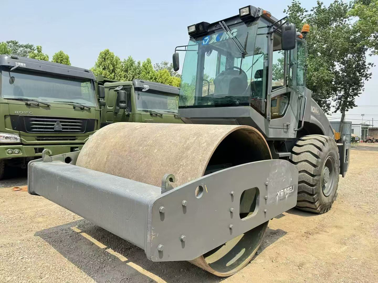 XCMG XS142J - Ασφαλτικός οδοστρωτήρας: φωτογραφία 1 XCMG XS142J - Ασφαλτικός οδοστρωτήρας: φωτογραφία 1