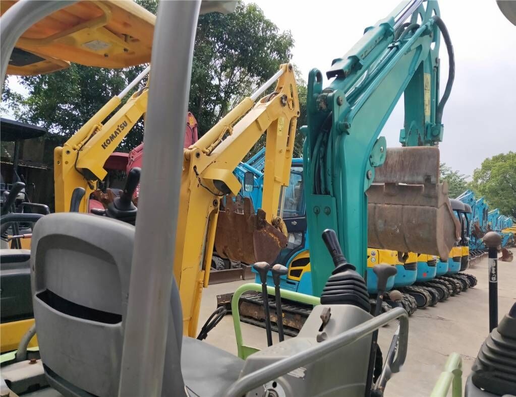 Yanmar Vio 17 - Μίνι εκσκαφέας: φωτογραφία 2 Yanmar Vio 17 - Μίνι εκσκαφέας: φωτογραφία 2