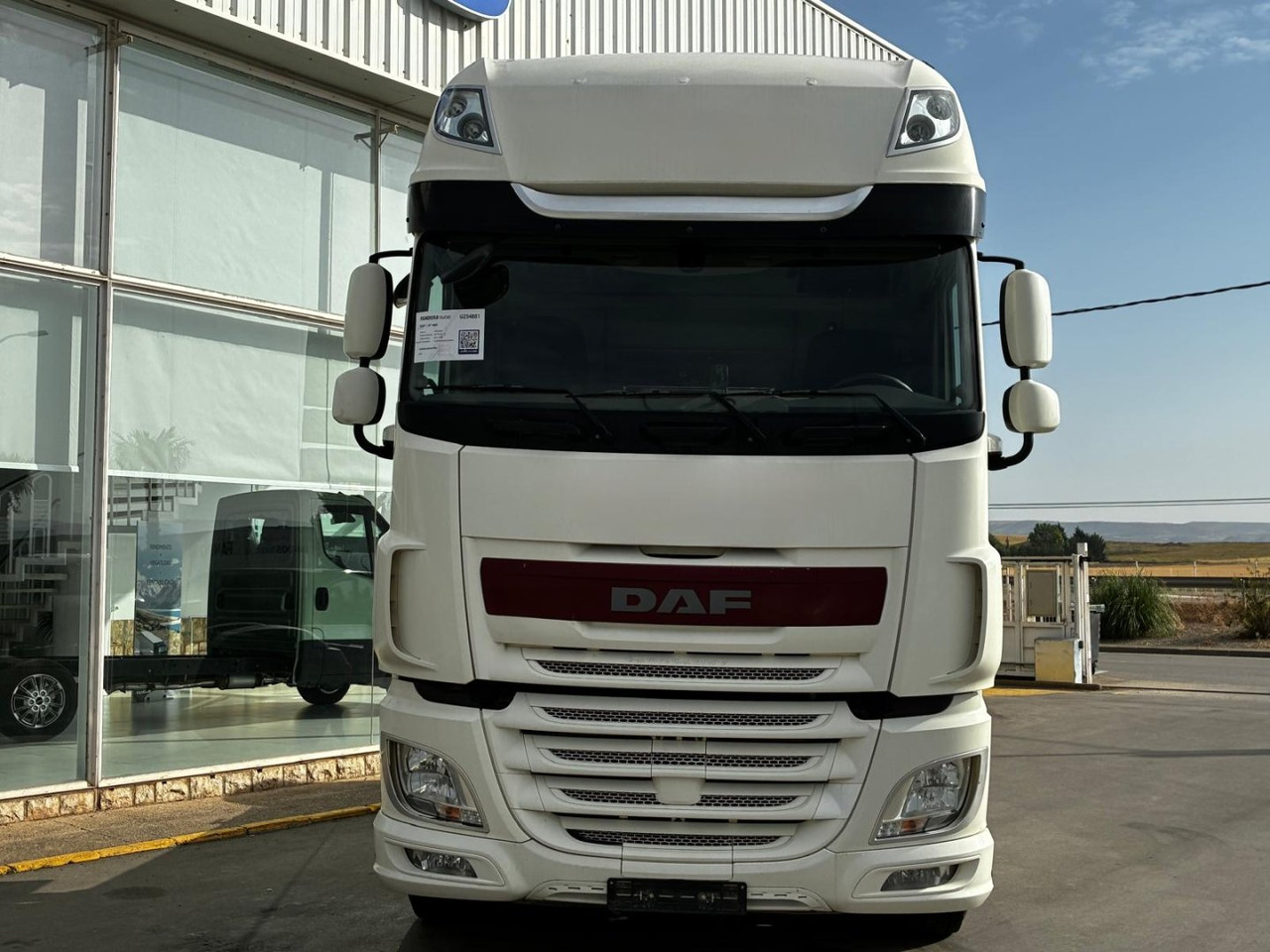 Cabeza Tractora DAF 480 SUPER SPACE CAB AUTOMATICA CON INTARDER - Τράκτορας: φωτογραφία 2 Cabeza Tractora DAF 480 SUPER SPACE CAB AUTOMATICA CON INTARDER - Τράκτορας: φωτογραφία 2