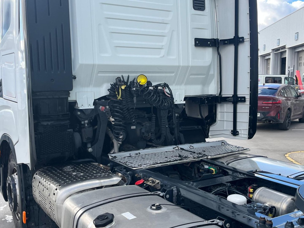 Cabeza Tractora IVECO 460 AUTOMATICO CON INTARDER - Τράκτορας: φωτογραφία 4 Cabeza Tractora IVECO 460 AUTOMATICO CON INTARDER - Τράκτορας: φωτογραφία 4