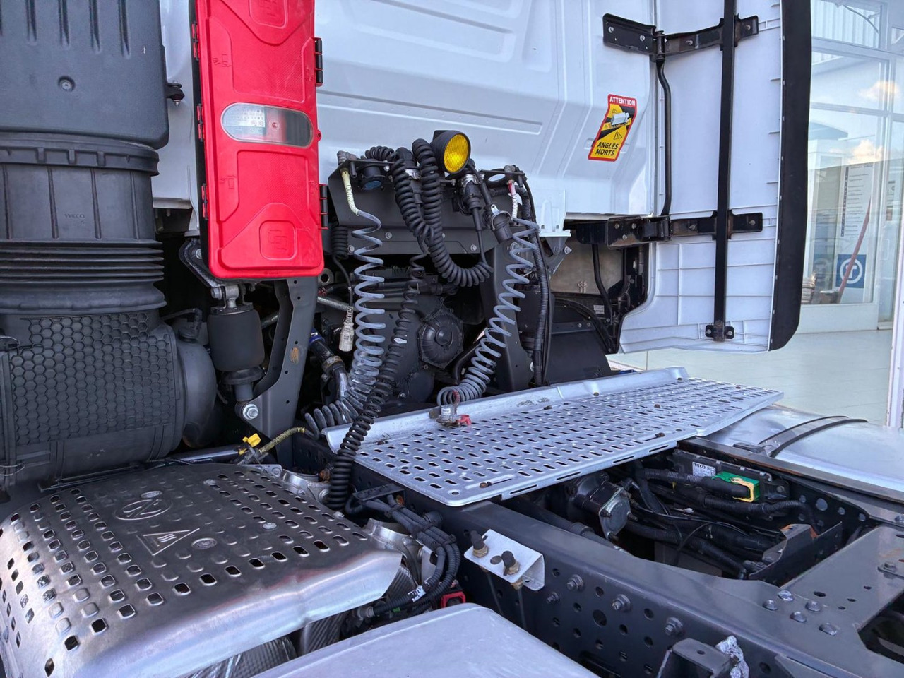 Cabeza Tractora IVECO 460 AUTOMATICO INTARDER ADR - Τράκτορας: φωτογραφία 5 Cabeza Tractora IVECO 460 AUTOMATICO INTARDER ADR - Τράκτορας: φωτογραφία 5