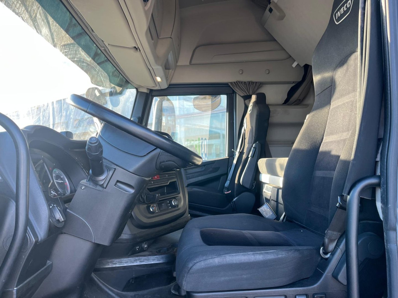 Cabeza Tractora IVECO S-WAY 510 AUTOMATICO CON INTARDER - Τράκτορας: φωτογραφία 5 Cabeza Tractora IVECO S-WAY 510 AUTOMATICO CON INTARDER - Τράκτορας: φωτογραφία 5