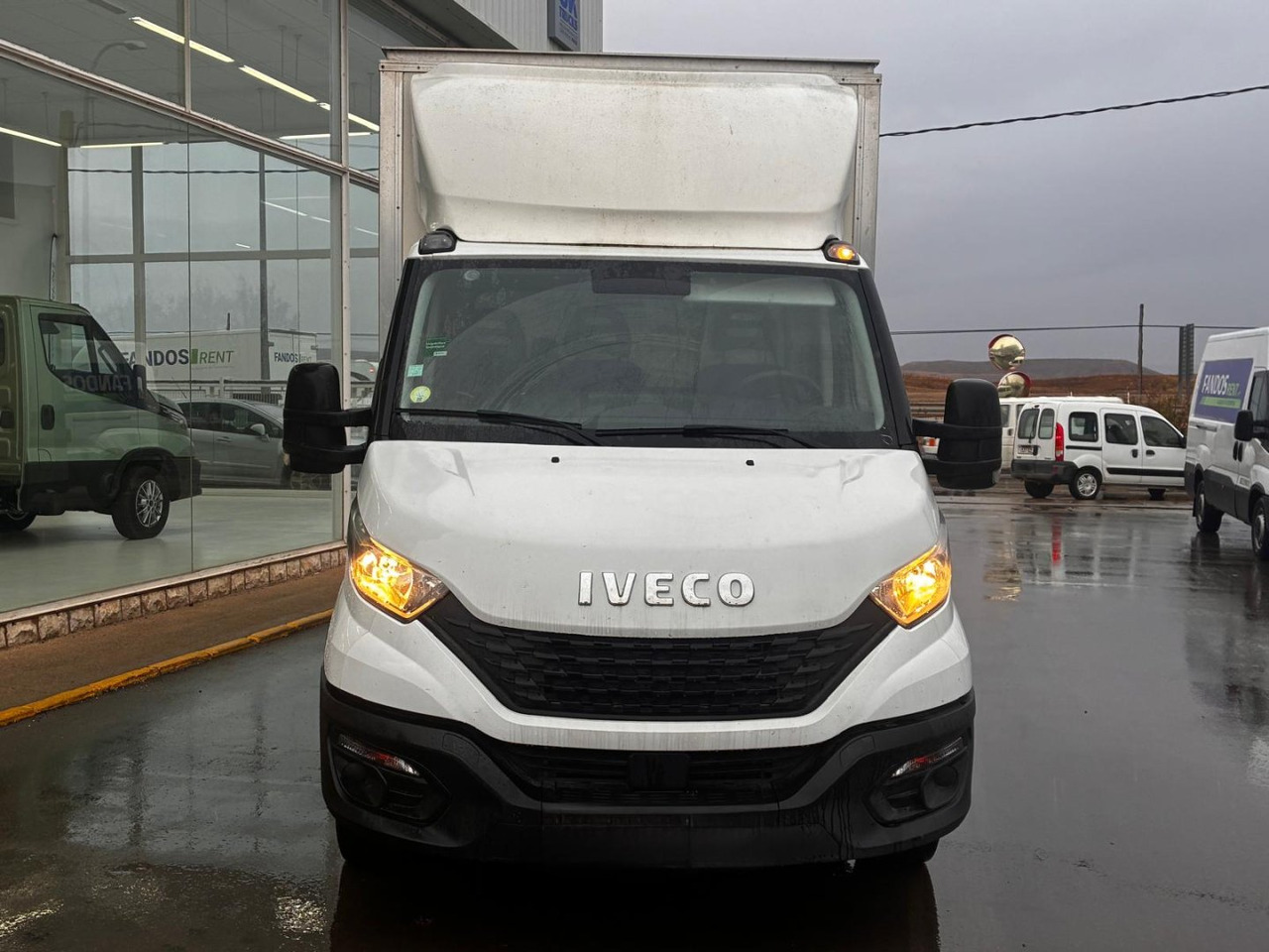Caja cerrada IVECO 35C16 20m3 con puertas traseras - Επαγγελματικό αυτοκίνητο κόφα: φωτογραφία 2 Caja cerrada IVECO 35C16 20m3 con puertas traseras - Επαγγελματικό αυτοκίνητο κόφα: φωτογραφία 2