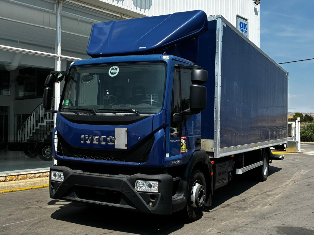 Caja cerrada IVECO Eurocargo ML 120 E22 - Φορτηγό κόφα: φωτογραφία 1 Caja cerrada IVECO Eurocargo ML 120 E22 - Φορτηγό κόφα: φωτογραφία 1