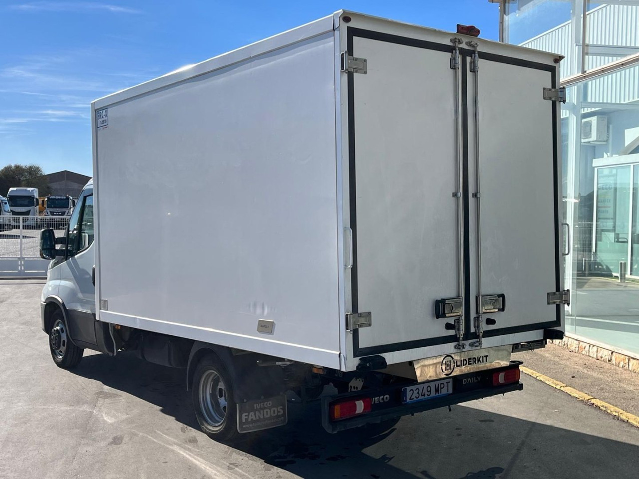 Frigorífico IVECO 35C16 3.0 FRIGORIFICA - Επαγγελματικό αυτοκίνητο ψυγείο: φωτογραφία 4 Frigorífico IVECO 35C16 3.0 FRIGORIFICA - Επαγγελματικό αυτοκίνητο ψυγείο: φωτογραφία 4