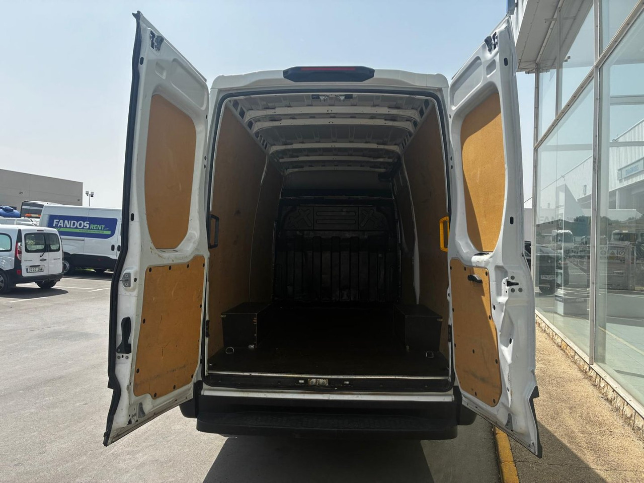 Furgón IVECO 35S14 V 12m3 - Βαν: φωτογραφία 5 Furgón IVECO 35S14 V 12m3 - Βαν: φωτογραφία 5