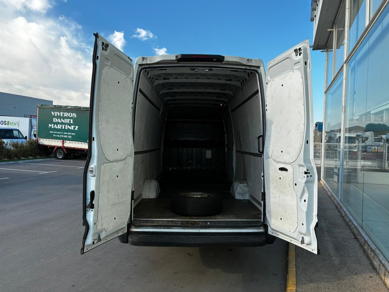 Furgón IVECO 35S14 V 16m3 - Βαν: φωτογραφία 5 Furgón IVECO 35S14 V 16m3 - Βαν: φωτογραφία 5