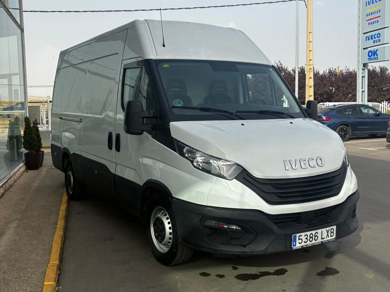 Furgón IVECO 35S16 V 12m3 - Βαν: φωτογραφία 3 Furgón IVECO 35S16 V 12m3 - Βαν: φωτογραφία 3