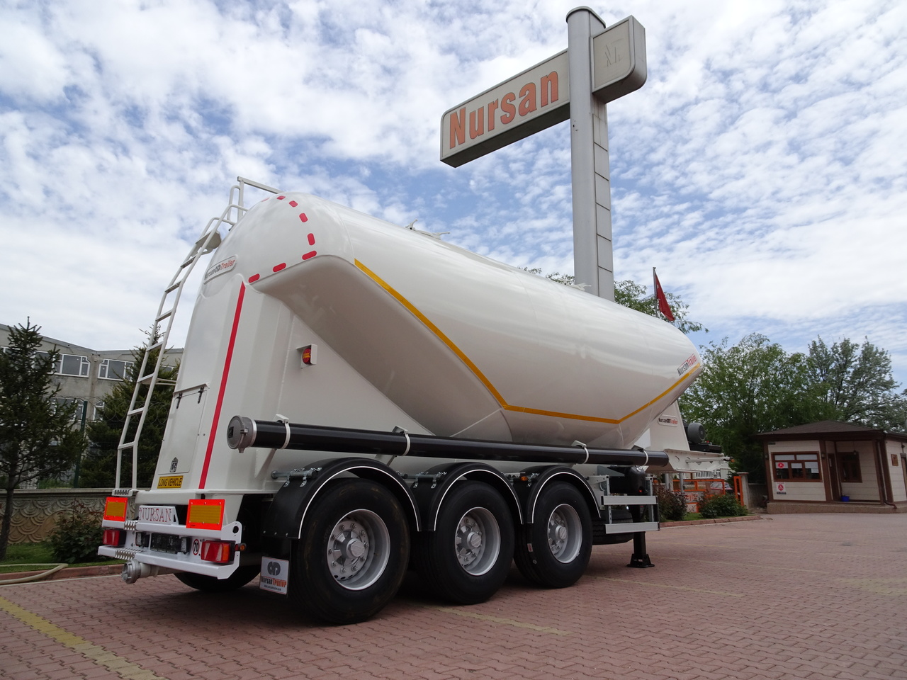 Νέα Σιλοφόρο για τη μεταφορά ενσίρωσης NURSAN Aluminium W Type Silo: φωτογραφία 7