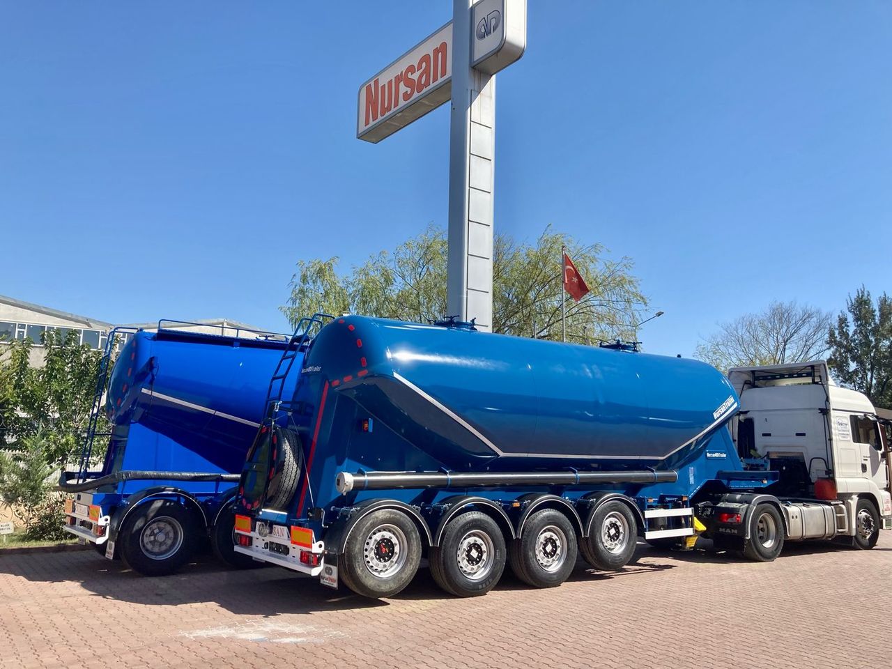 Νέα Σιλοφόρο για τη μεταφορά ενσίρωσης NURSAN Aluminium W Type Silo: φωτογραφία 12
