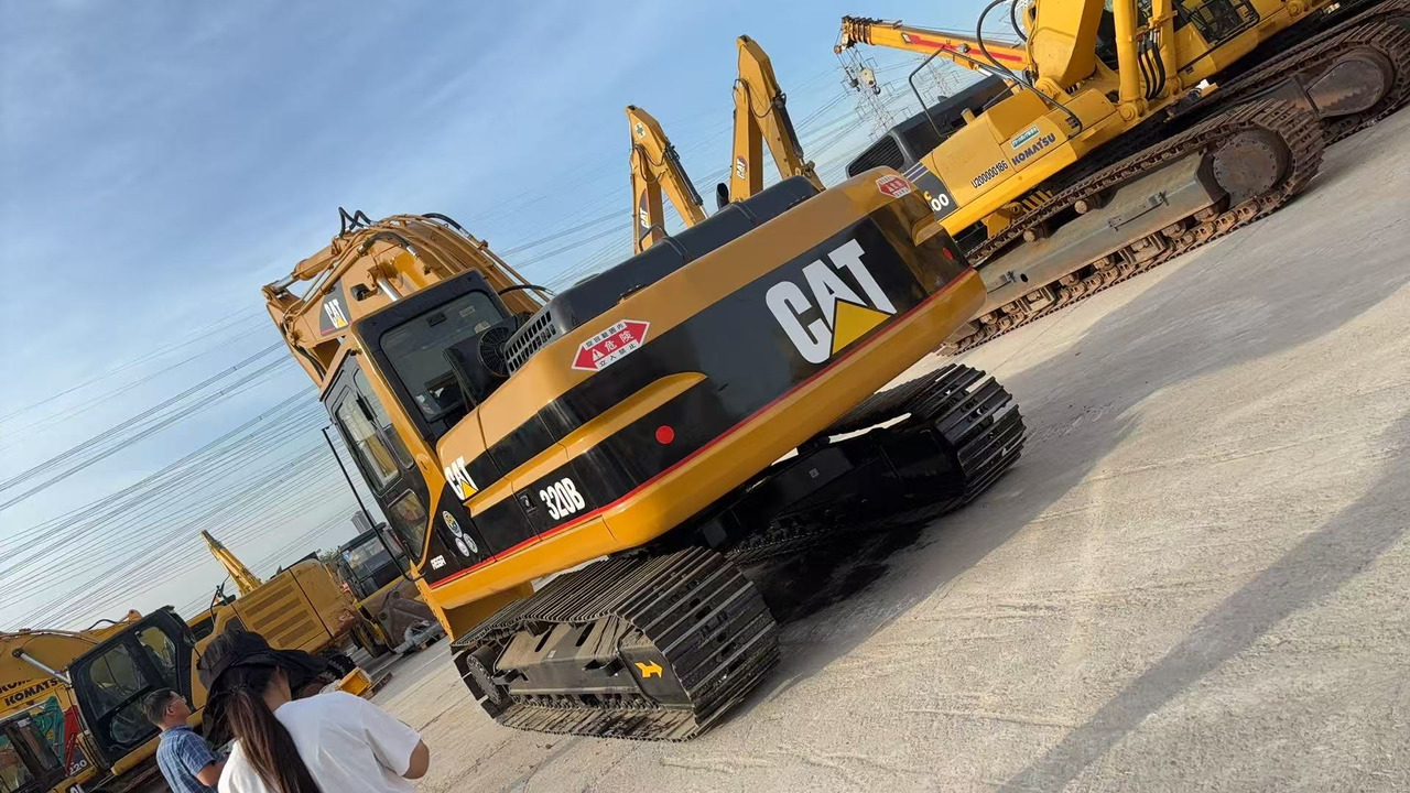 CAT 320BL 320CL 320D2L - Ερπυστριοφόρος εκσκαφέας: φωτογραφία 4 CAT 320BL 320CL 320D2L - Ερπυστριοφόρος εκσκαφέας: φωτογραφία 4
