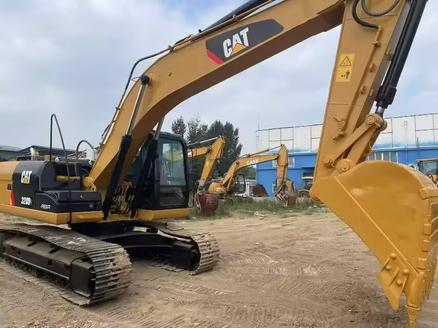CAT 320D2 L - Ερπυστριοφόρος εκσκαφέας: φωτογραφία 2 CAT 320D2 L - Ερπυστριοφόρος εκσκαφέας: φωτογραφία 2