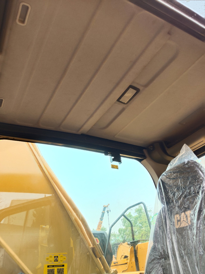 CAT 330GC 330D2L 336D2L 336GC - Ερπυστριοφόρος εκσκαφέας: φωτογραφία 2 CAT 330GC 330D2L 336D2L 336GC - Ερπυστριοφόρος εκσκαφέας: φωτογραφία 2