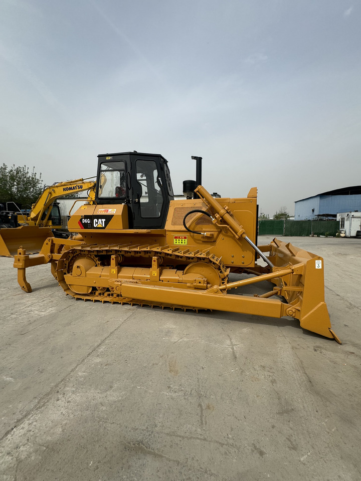 CAT D6G D7G D6R D8R D8T D9R - Μπουλντόζα: φωτογραφία 4 CAT D6G D7G D6R D8R D8T D9R - Μπουλντόζα: φωτογραφία 4