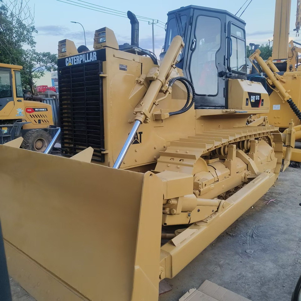 CAT D7G - Μπουλντόζα: φωτογραφία 2 CAT D7G - Μπουλντόζα: φωτογραφία 2