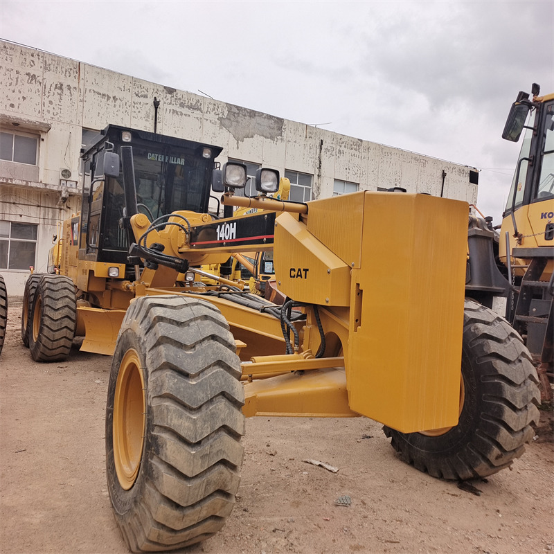 CATERPILLAR 140H - Γκρέιντερ: φωτογραφία 1 CATERPILLAR 140H - Γκρέιντερ: φωτογραφία 1