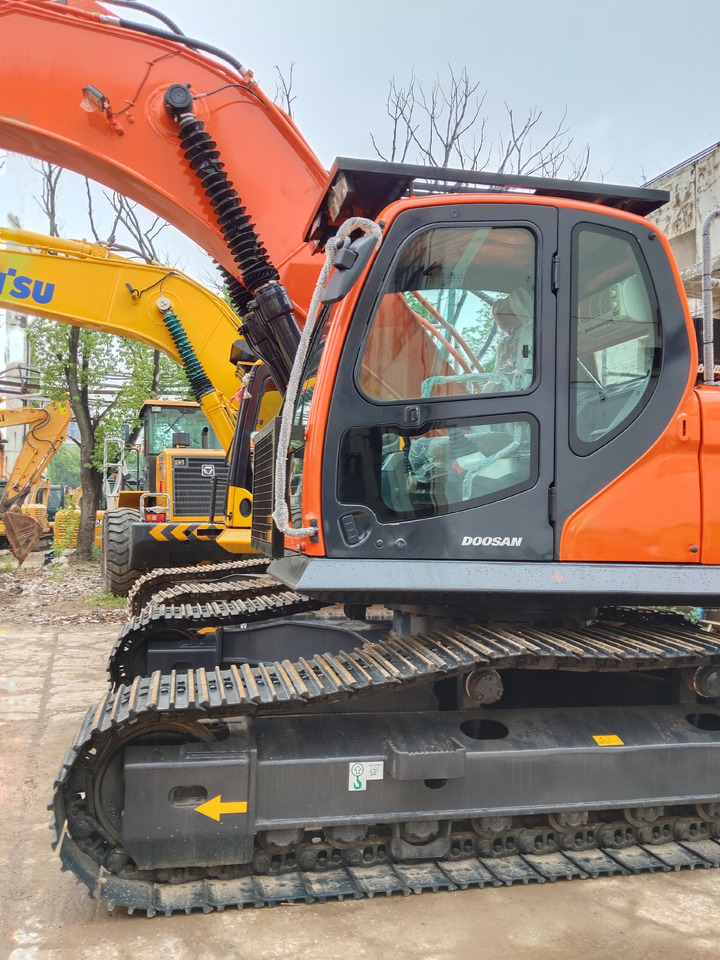 DOOSAN DX300LC-9C DX 300 LC A - Ερπυστριοφόρος εκσκαφέας: φωτογραφία 3 DOOSAN DX300LC-9C DX 300 LC A - Ερπυστριοφόρος εκσκαφέας: φωτογραφία 3