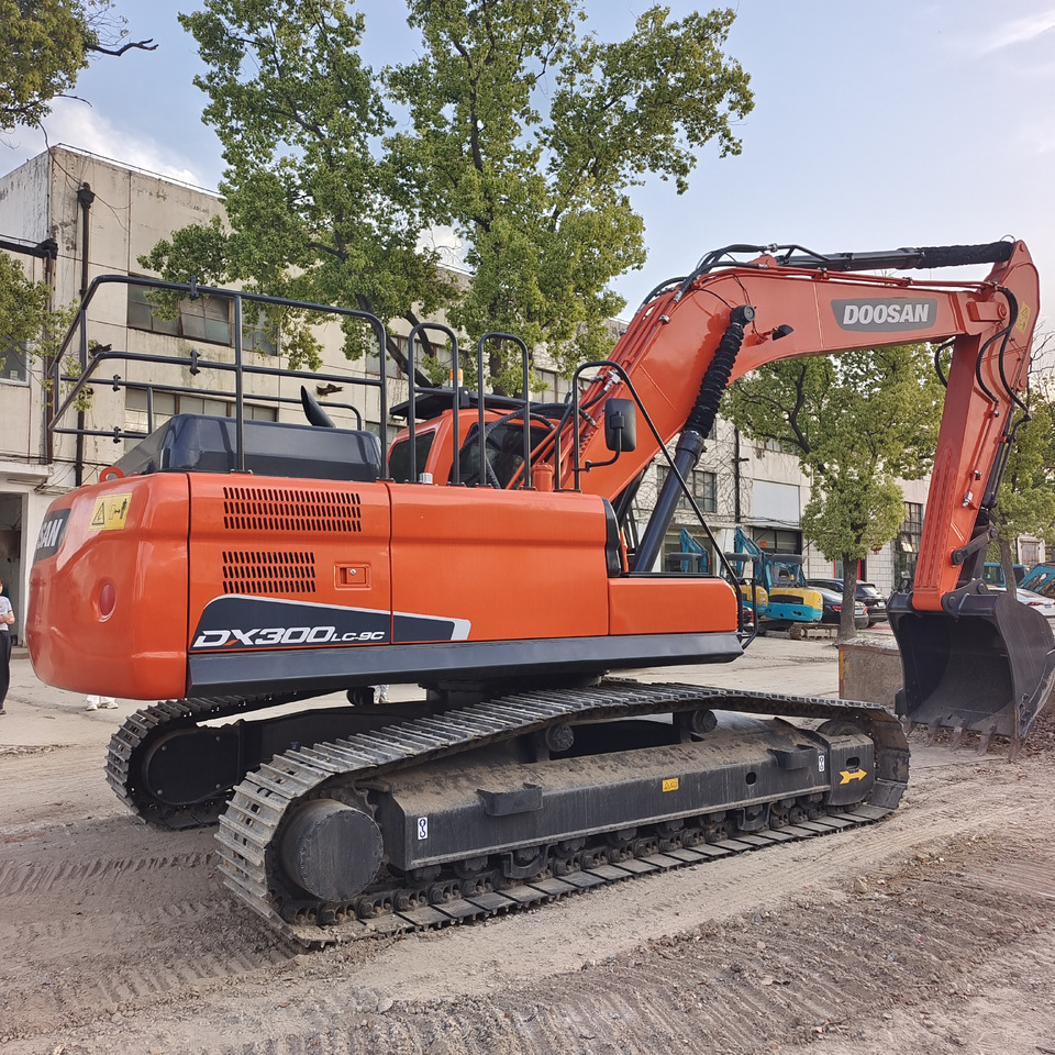 DOOSAN DX300LC-9C DX300 LC - Ερπυστριοφόρος εκσκαφέας: φωτογραφία 1 DOOSAN DX300LC-9C DX300 LC - Ερπυστριοφόρος εκσκαφέας: φωτογραφία 1