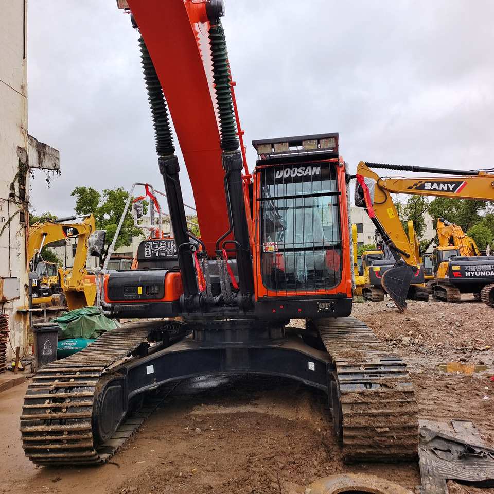 DOOSAN DX340 LCA DX 340 LC-9C - Ερπυστριοφόρος εκσκαφέας: φωτογραφία 1 DOOSAN DX340 LCA DX 340 LC-9C - Ερπυστριοφόρος εκσκαφέας: φωτογραφία 1