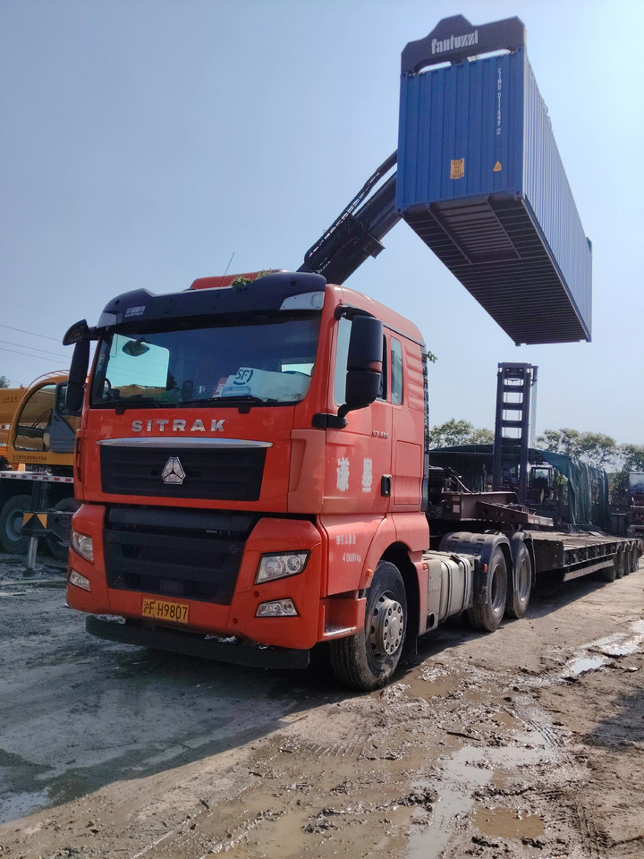 FANTUZZI CS45KM - Reachstacker: φωτογραφία 2 FANTUZZI CS45KM - Reachstacker: φωτογραφία 2