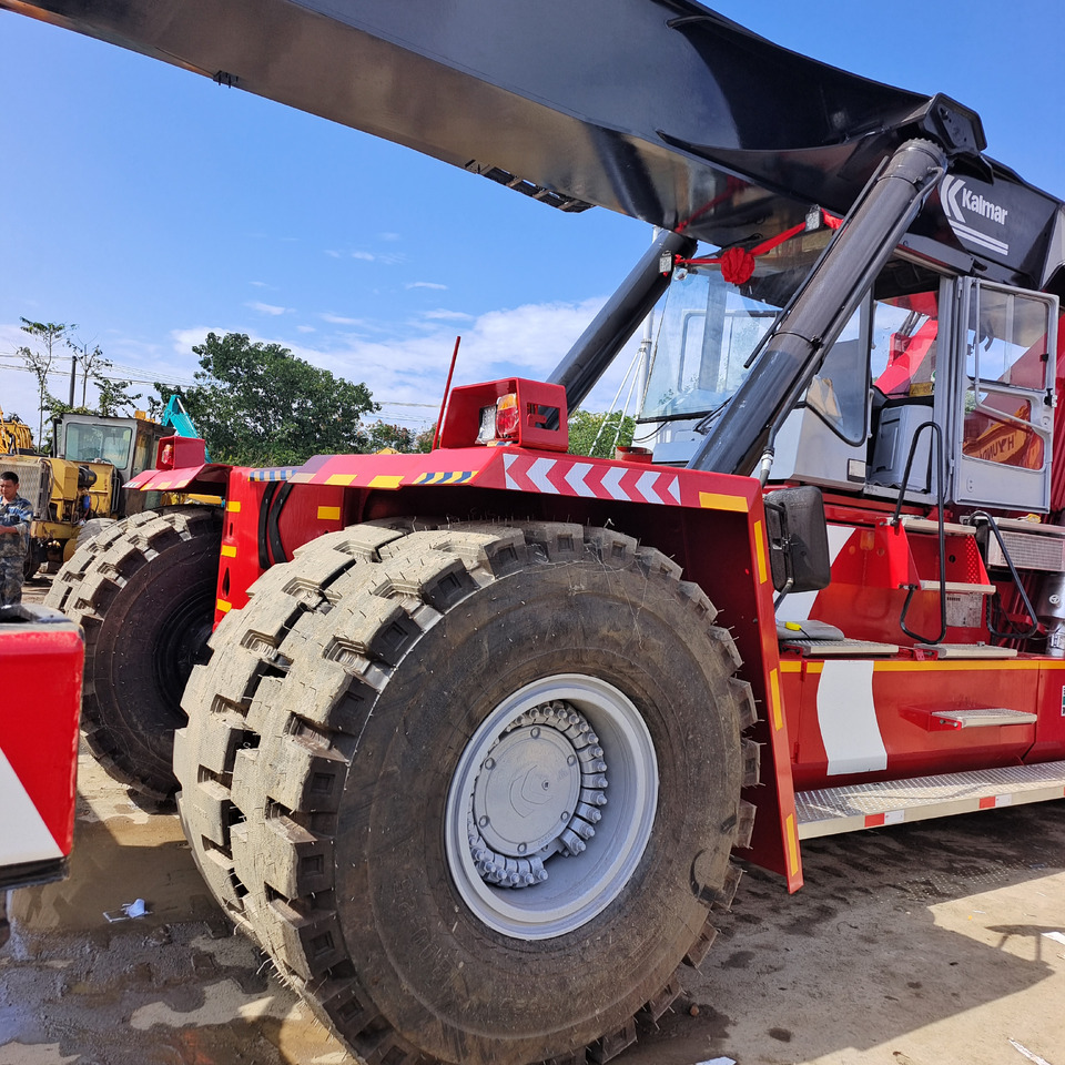 KALMAR DRF450 DRT450 DRT DRD DRU 450 45 TON - Reachstacker: φωτογραφία 4 KALMAR DRF450 DRT450 DRT DRD DRU 450 45 TON - Reachstacker: φωτογραφία 4