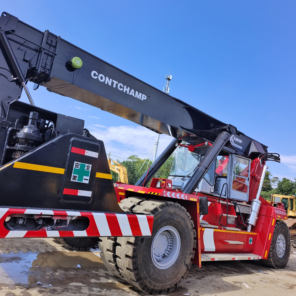 KALMAR DRF450 - Reachstacker: φωτογραφία 1 KALMAR DRF450 - Reachstacker: φωτογραφία 1