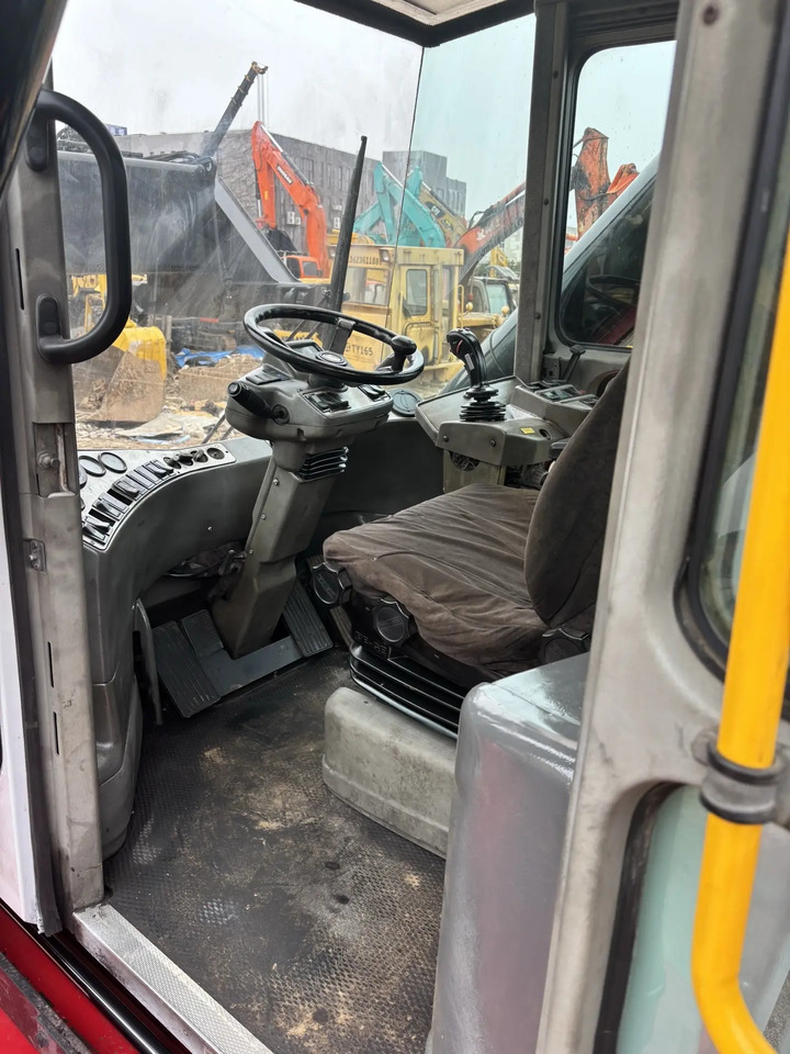 KALMAR DRS4527-S5 - Reachstacker: φωτογραφία 5 KALMAR DRS4527-S5 - Reachstacker: φωτογραφία 5