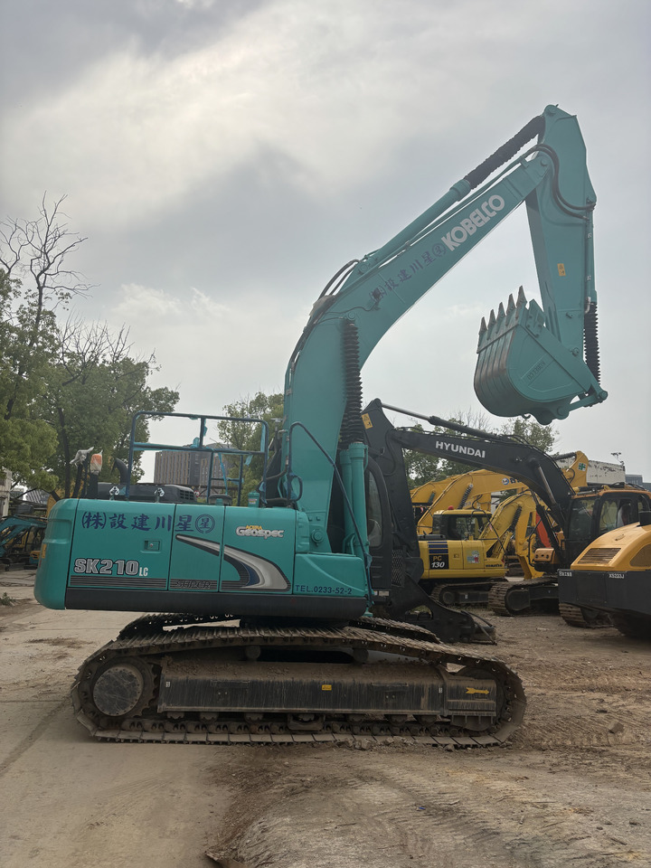 KOBELCO SK 210 LC - Ερπυστριοφόρος εκσκαφέας: φωτογραφία 3 KOBELCO SK 210 LC - Ερπυστριοφόρος εκσκαφέας: φωτογραφία 3
