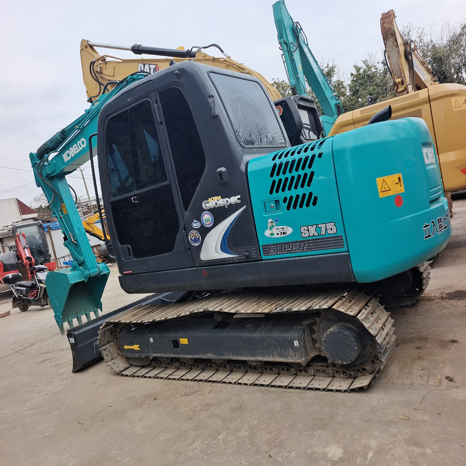 KOBELCO SK75 - Μίνι εκσκαφέας: φωτογραφία 2 KOBELCO SK75 - Μίνι εκσκαφέας: φωτογραφία 2