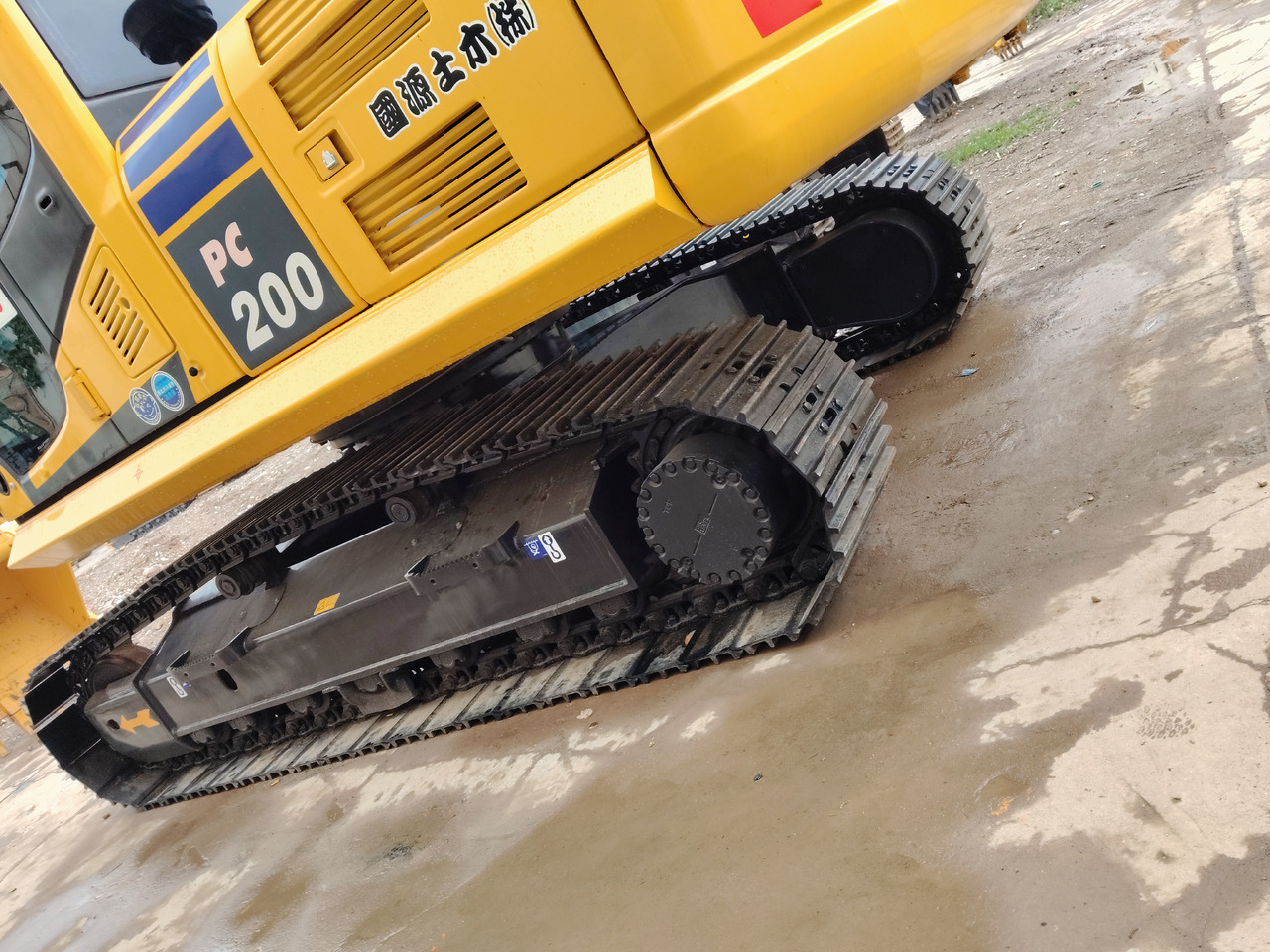 KOMATSU PC200-8 - Ερπυστριοφόρος εκσκαφέας: φωτογραφία 3 KOMATSU PC200-8 - Ερπυστριοφόρος εκσκαφέας: φωτογραφία 3