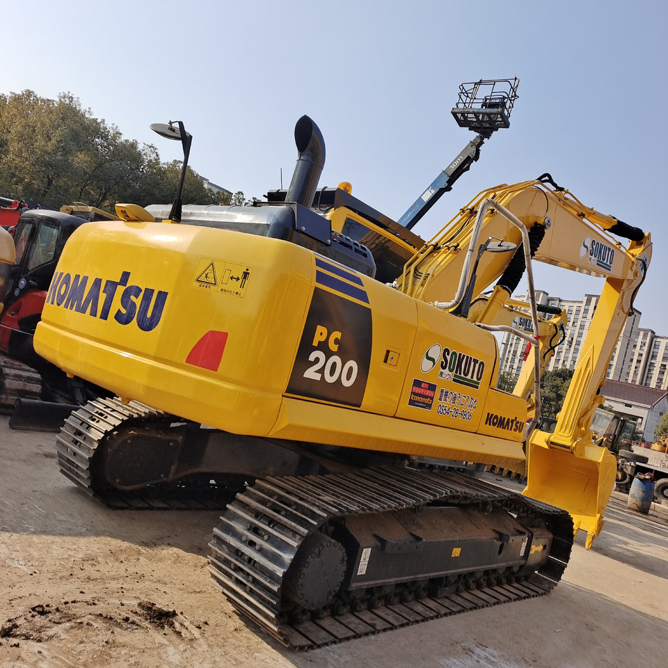 KOMATSU PC200-8 - Ερπυστριοφόρος εκσκαφέας: φωτογραφία 3 KOMATSU PC200-8 - Ερπυστριοφόρος εκσκαφέας: φωτογραφία 3