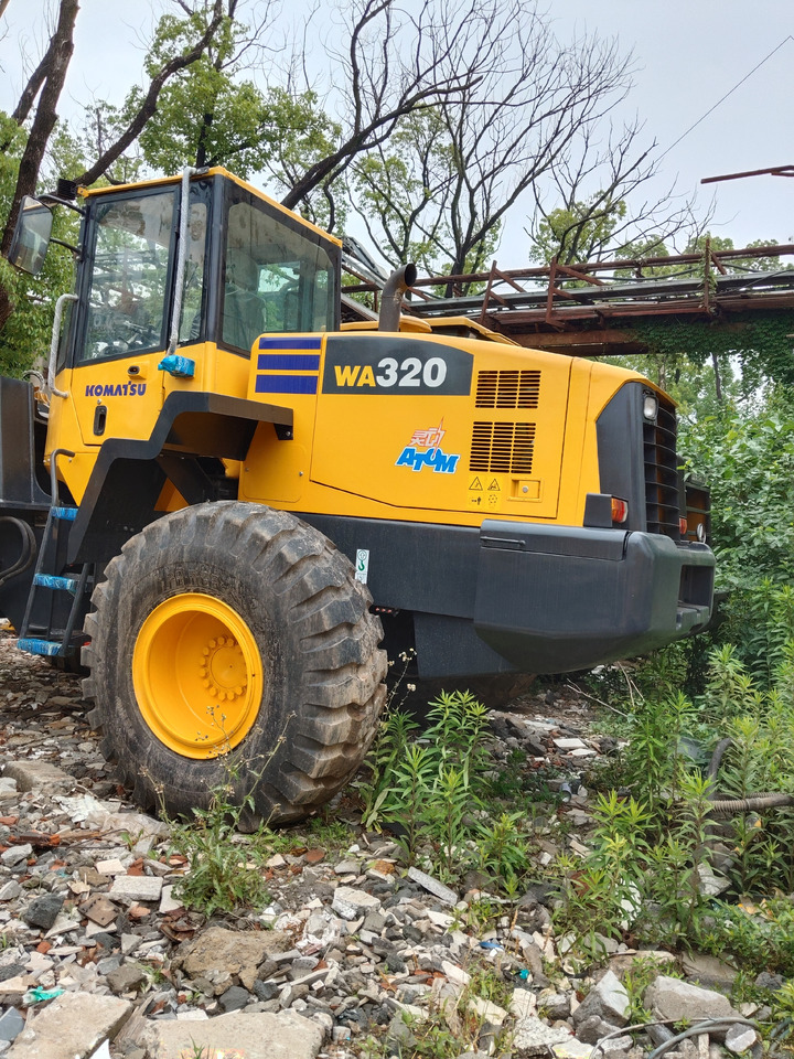 KOMATSU WA320-5 - Ελαστιχοφόρος φορτωτής: φωτογραφία 2 KOMATSU WA320-5 - Ελαστιχοφόρος φορτωτής: φωτογραφία 2