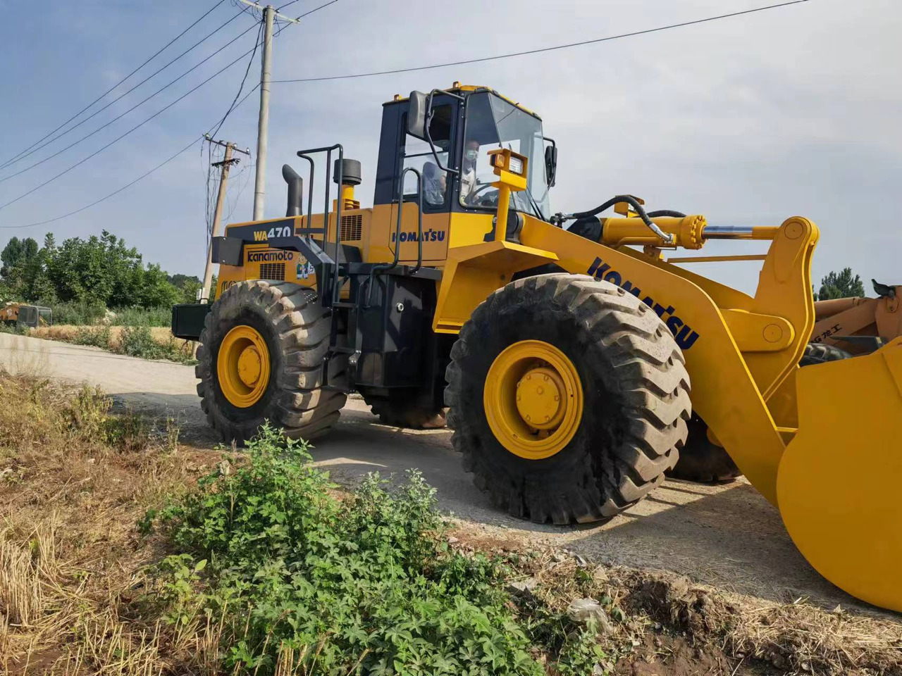 KOMATSU WA470 - Ελαστιχοφόρος φορτωτής: φωτογραφία 1 KOMATSU WA470 - Ελαστιχοφόρος φορτωτής: φωτογραφία 1