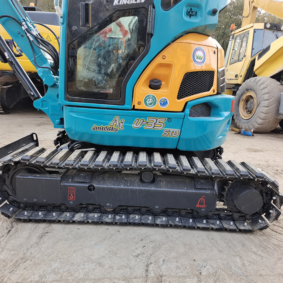 KUBOTA U35 WITH RUBBER TRACK - Μίνι εκσκαφέας: φωτογραφία 4 KUBOTA U35 WITH RUBBER TRACK - Μίνι εκσκαφέας: φωτογραφία 4