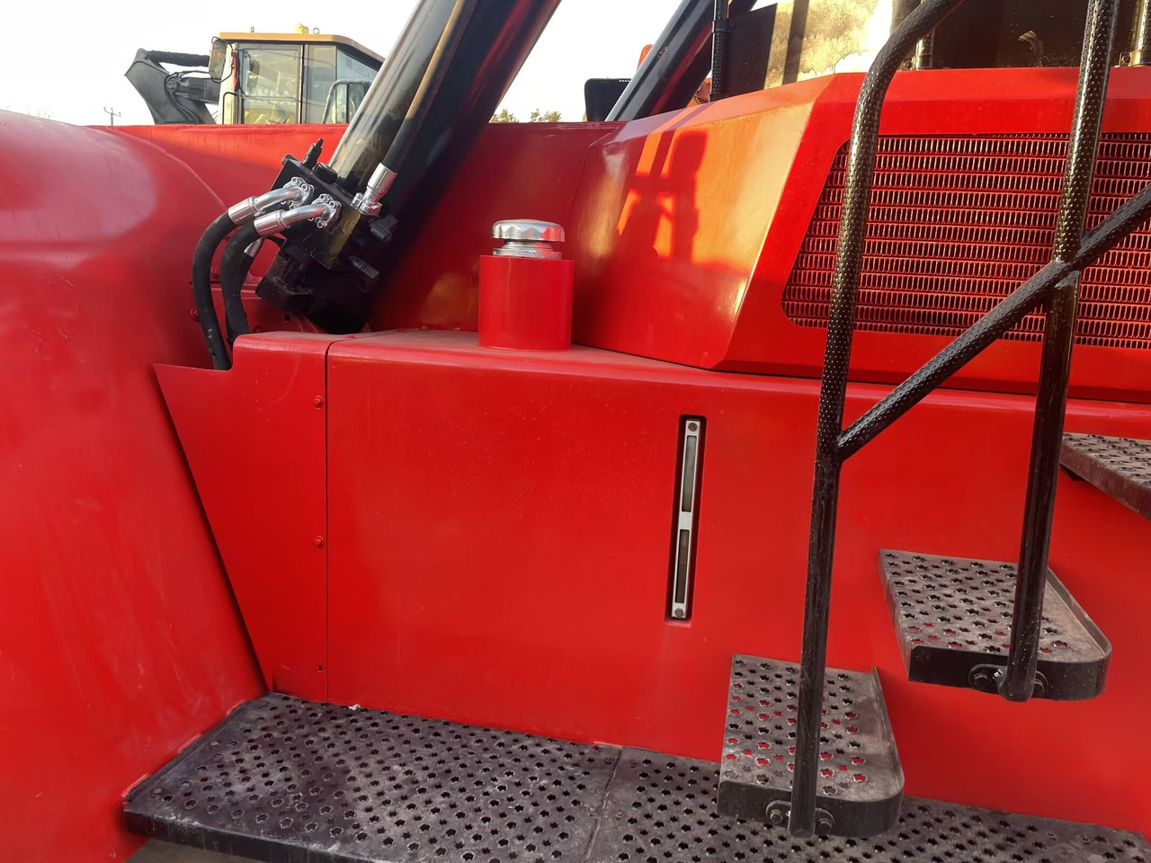 SANY SRSC45C30 45 TON CAPACITY - Reachstacker: φωτογραφία 4 SANY SRSC45C30 45 TON CAPACITY - Reachstacker: φωτογραφία 4