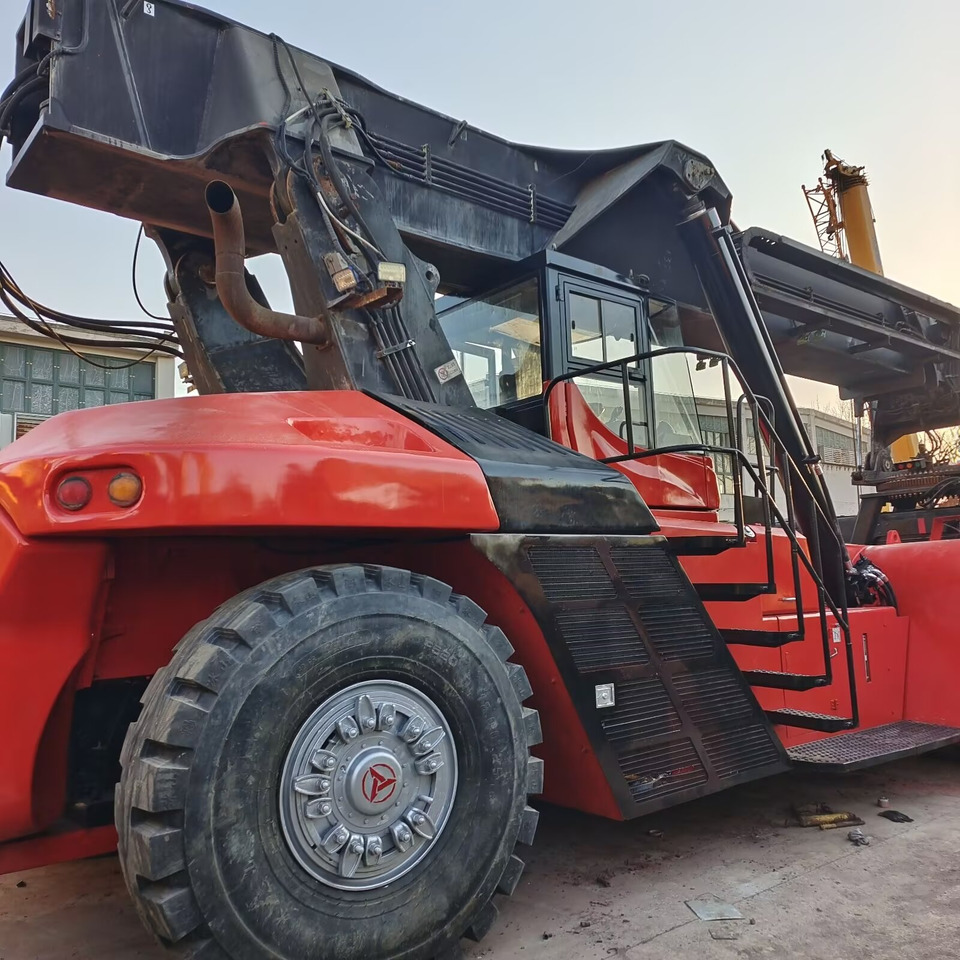 SANY SRSC45C30 45 TON CAPACITY - Reachstacker: φωτογραφία 1 SANY SRSC45C30 45 TON CAPACITY - Reachstacker: φωτογραφία 1