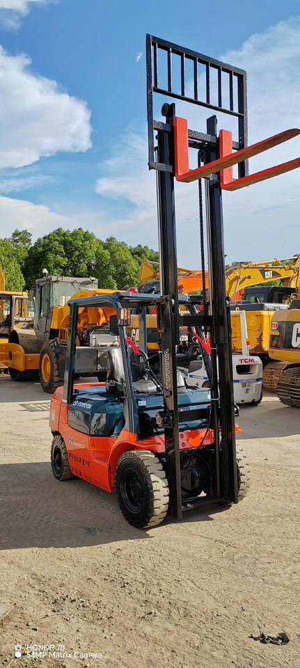 Πετρελαιοκίνητο περονοφόρο TOYOTA FD30: φωτογραφία 6