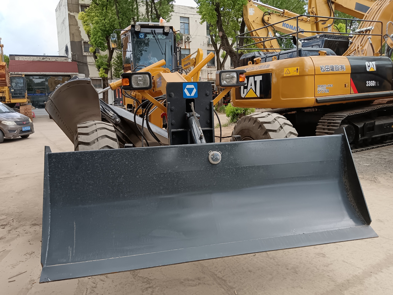 Γκρέιντερ XCMG GR2153 WITH RIPPER AND TWO BLADES: φωτογραφία 9