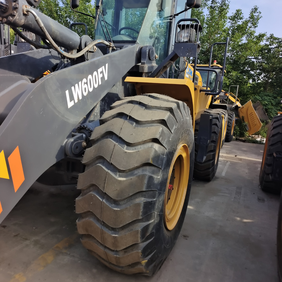 XCMG LW600FV LW 600 FV - Ελαστιχοφόρος φορτωτής: φωτογραφία 4 XCMG LW600FV LW 600 FV - Ελαστιχοφόρος φορτωτής: φωτογραφία 4