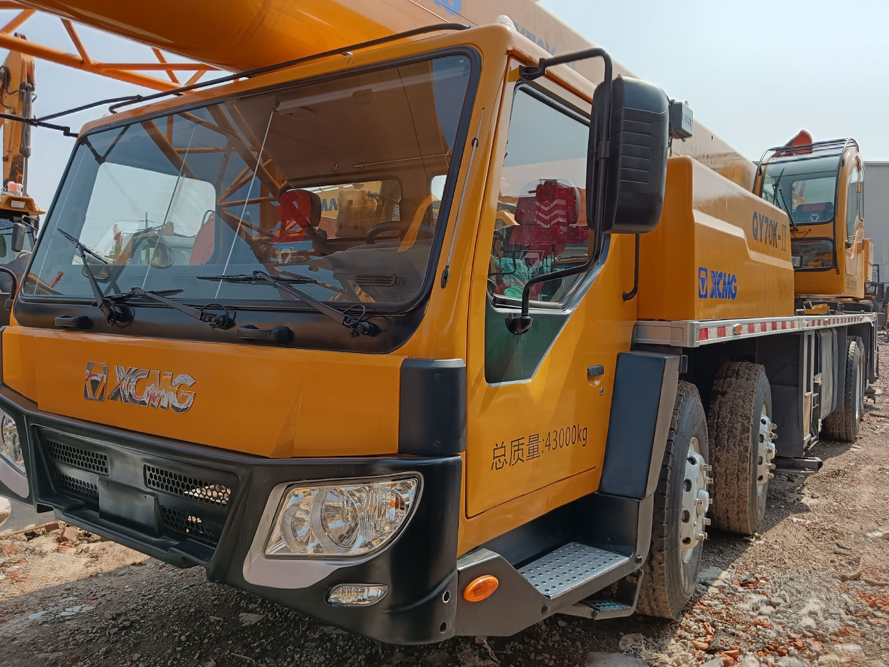 XCMG QY70K 70 TON - Τηλεσκοπικός γερανός: φωτογραφία 3 XCMG QY70K 70 TON - Τηλεσκοπικός γερανός: φωτογραφία 3