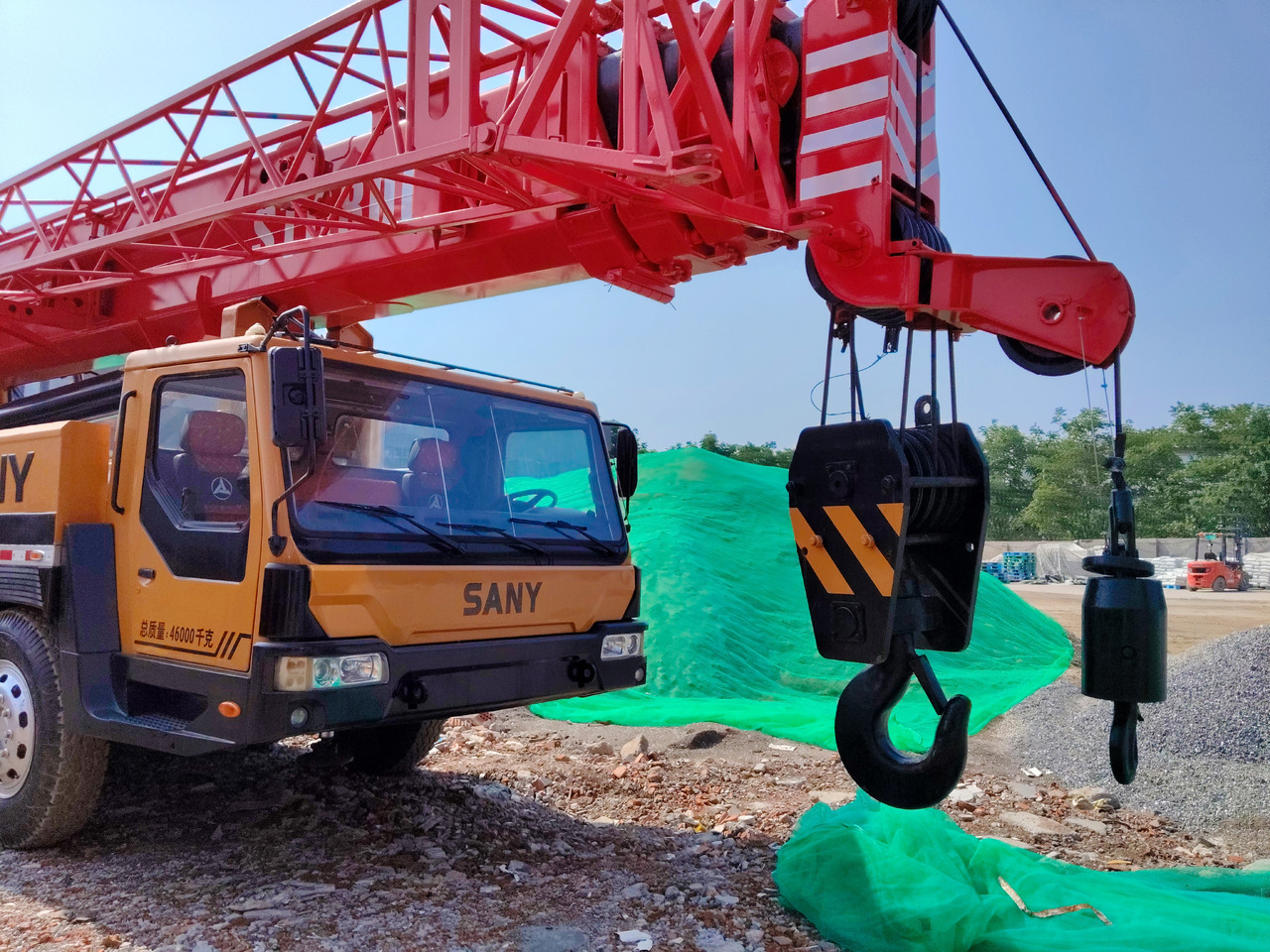 XCMG STC800 80 TON - Τηλεσκοπικός γερανός: φωτογραφία 2 XCMG STC800 80 TON - Τηλεσκοπικός γερανός: φωτογραφία 2