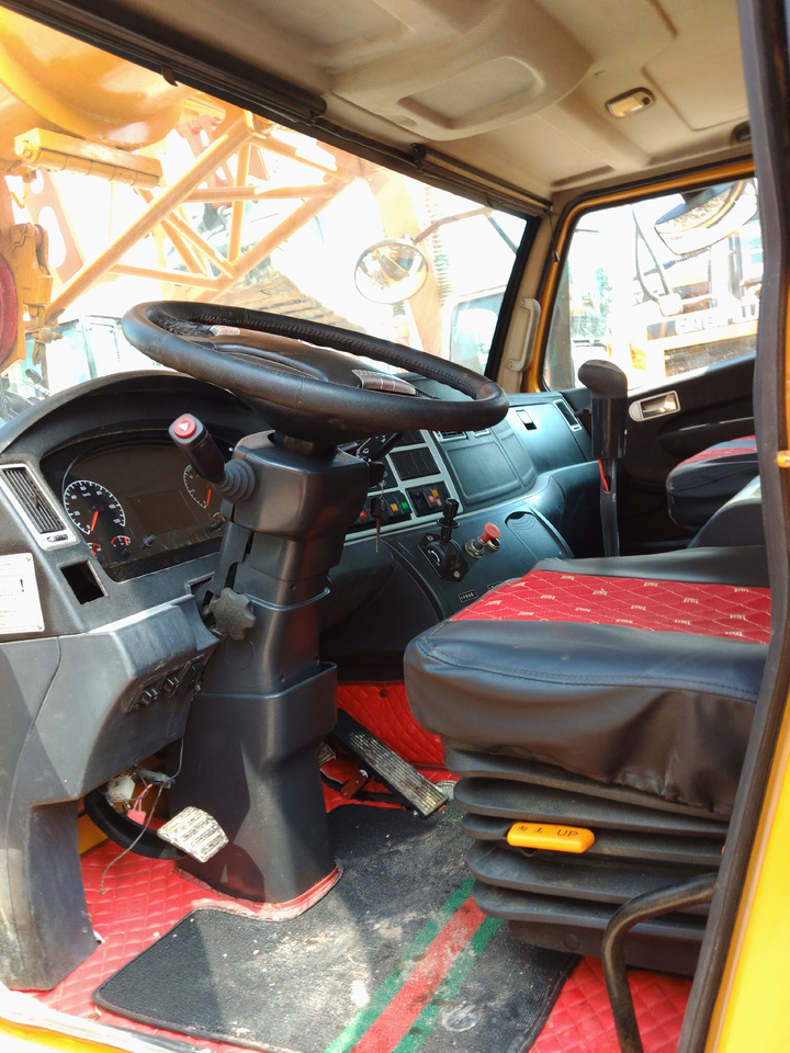 XCMG XCT50K - Τηλεσκοπικός γερανός: φωτογραφία 3 XCMG XCT50K - Τηλεσκοπικός γερανός: φωτογραφία 3