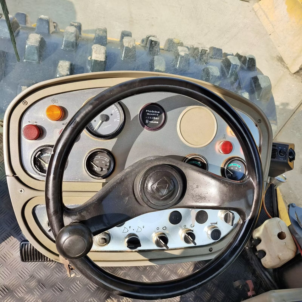 XCMG XS 223J WITH SHEEP FOOT PAD - Ασφαλτικός οδοστρωτήρας: φωτογραφία 4 XCMG XS 223J WITH SHEEP FOOT PAD - Ασφαλτικός οδοστρωτήρας: φωτογραφία 4