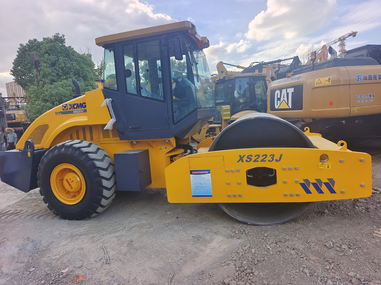 XCMG XS 223J XS263J 222J 203J 163J 183J - Ασφαλτικός οδοστρωτήρας: φωτογραφία 1 XCMG XS 223J XS263J 222J 203J 163J 183J - Ασφαλτικός οδοστρωτήρας: φωτογραφία 1