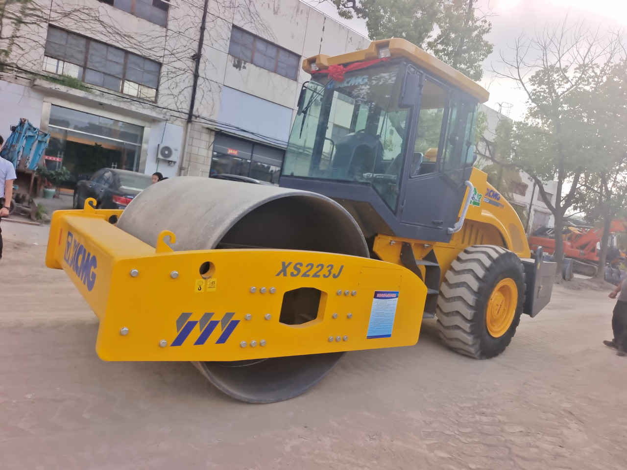 XCMG XS 223J XS263J 222J 203J 163J 183J - Ασφαλτικός οδοστρωτήρας: φωτογραφία 4 XCMG XS 223J XS263J 222J 203J 163J 183J - Ασφαλτικός οδοστρωτήρας: φωτογραφία 4