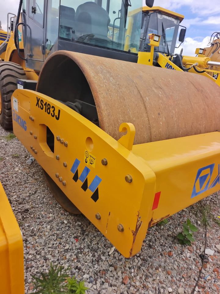 Ασφαλτικός οδοστρωτήρας XCMG XS183J: φωτογραφία 7